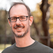 Headshot of Niall Murphy